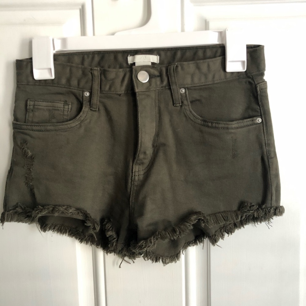Army Green shorts 4